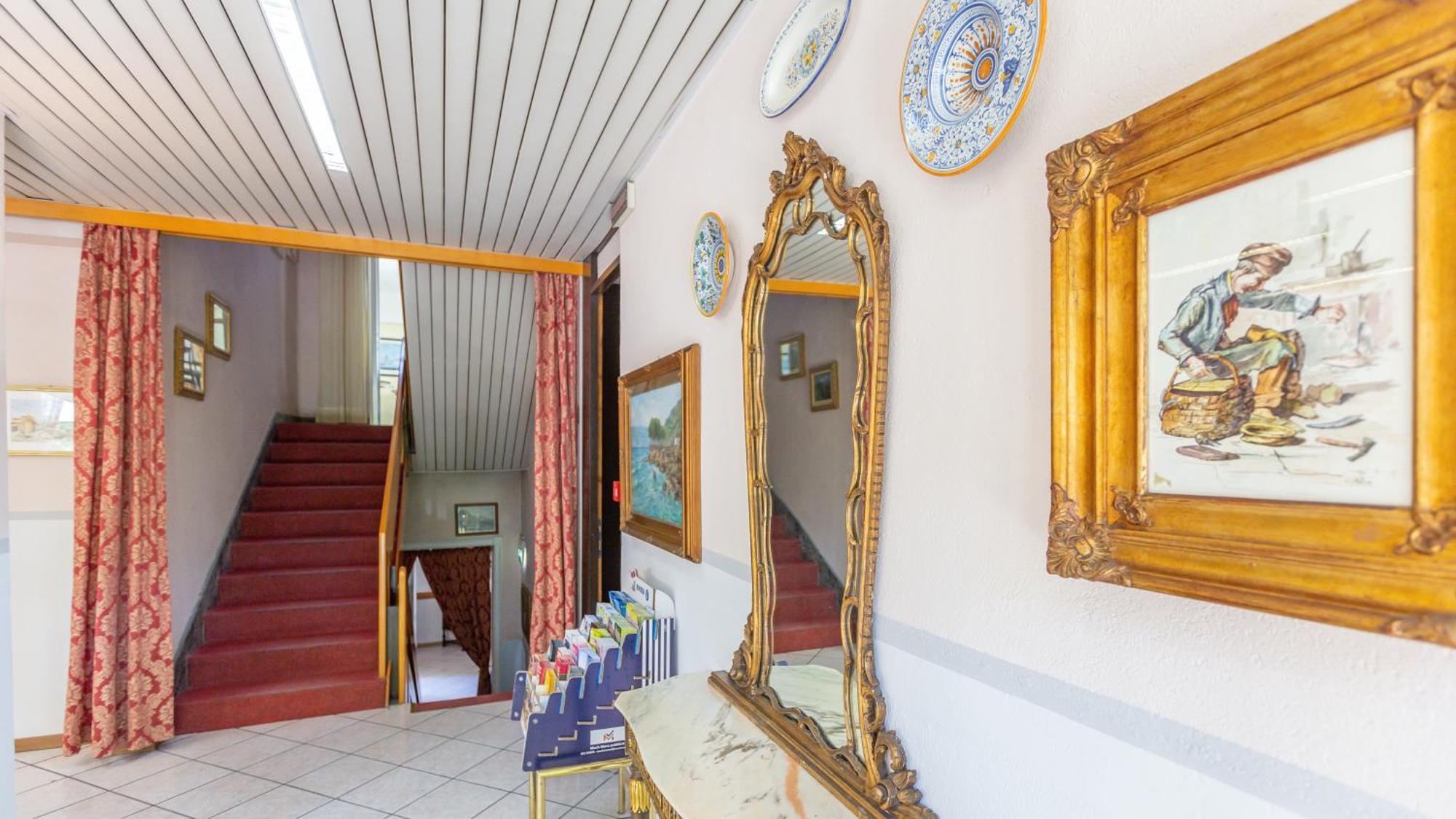 רימיני Hotel Parco Fellini מראה חיצוני תמונה